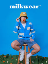 Load image into Gallery viewer, Cloud Button-Front Printed Cardigan